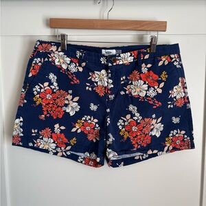 Old Navy Floral Women's Shorts - Navy and Red